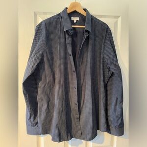 Men’s dress shirt